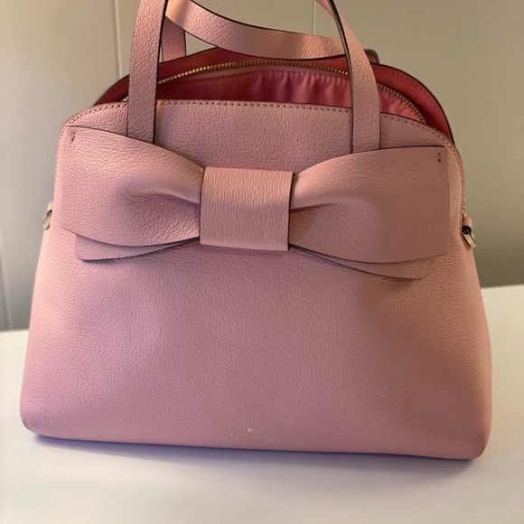 Pink *LIKE NEW* Kate Spade purse with a bow 🎀 - Picture 3 of 3